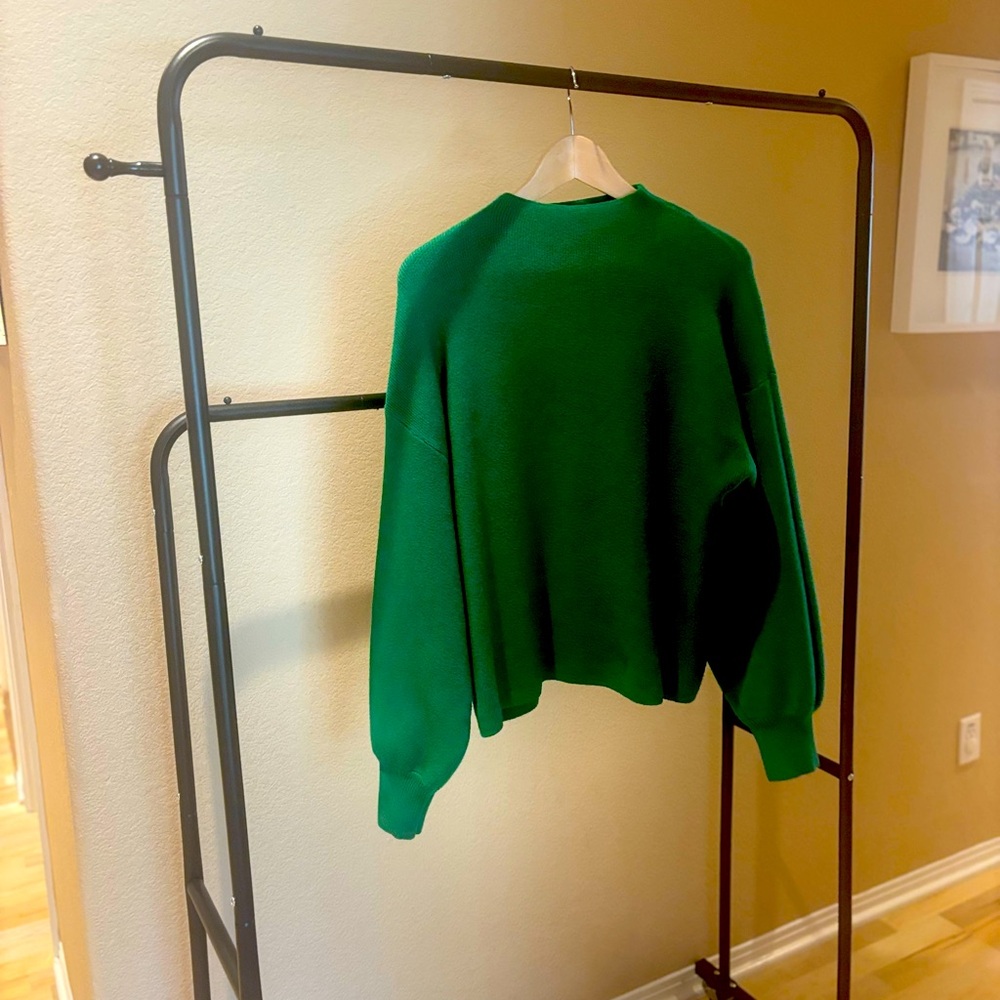 Perfect condition. Worn once.